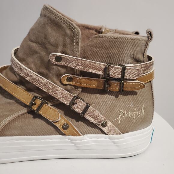 Blowfish Malibu Womens Canvas Strappy High Top Sneakers Size 10 Taupe Casual - Picture 8 of 12